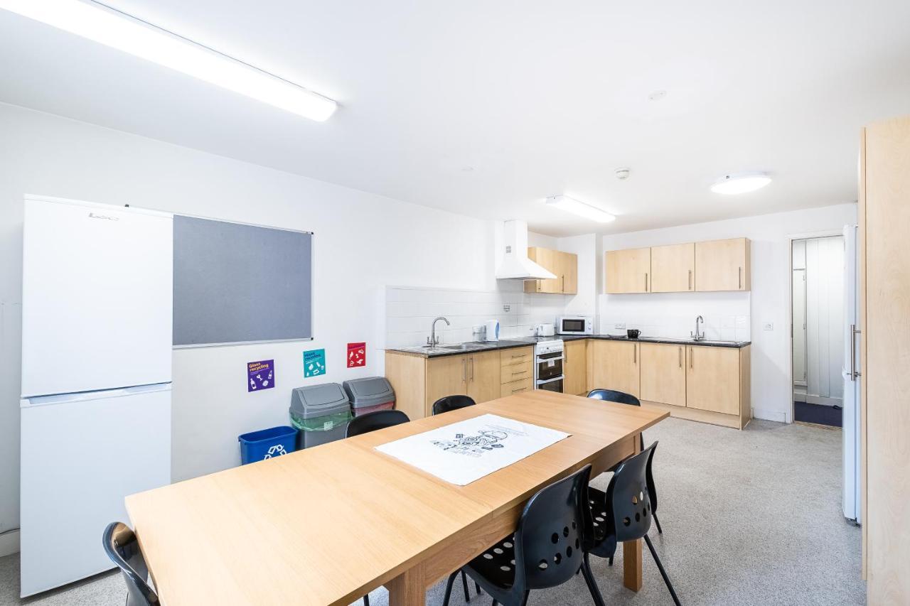 1 Night Free Comfortable Ensuite Rooms, Gillingham - Sk Hoo Exteriér fotografie
