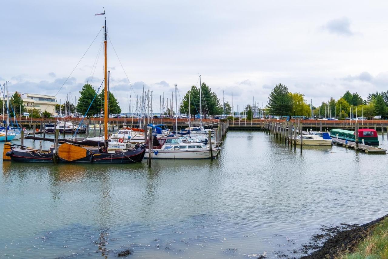 1 Night Free Comfortable Ensuite Rooms, Gillingham - Sk Hoo Exteriér fotografie