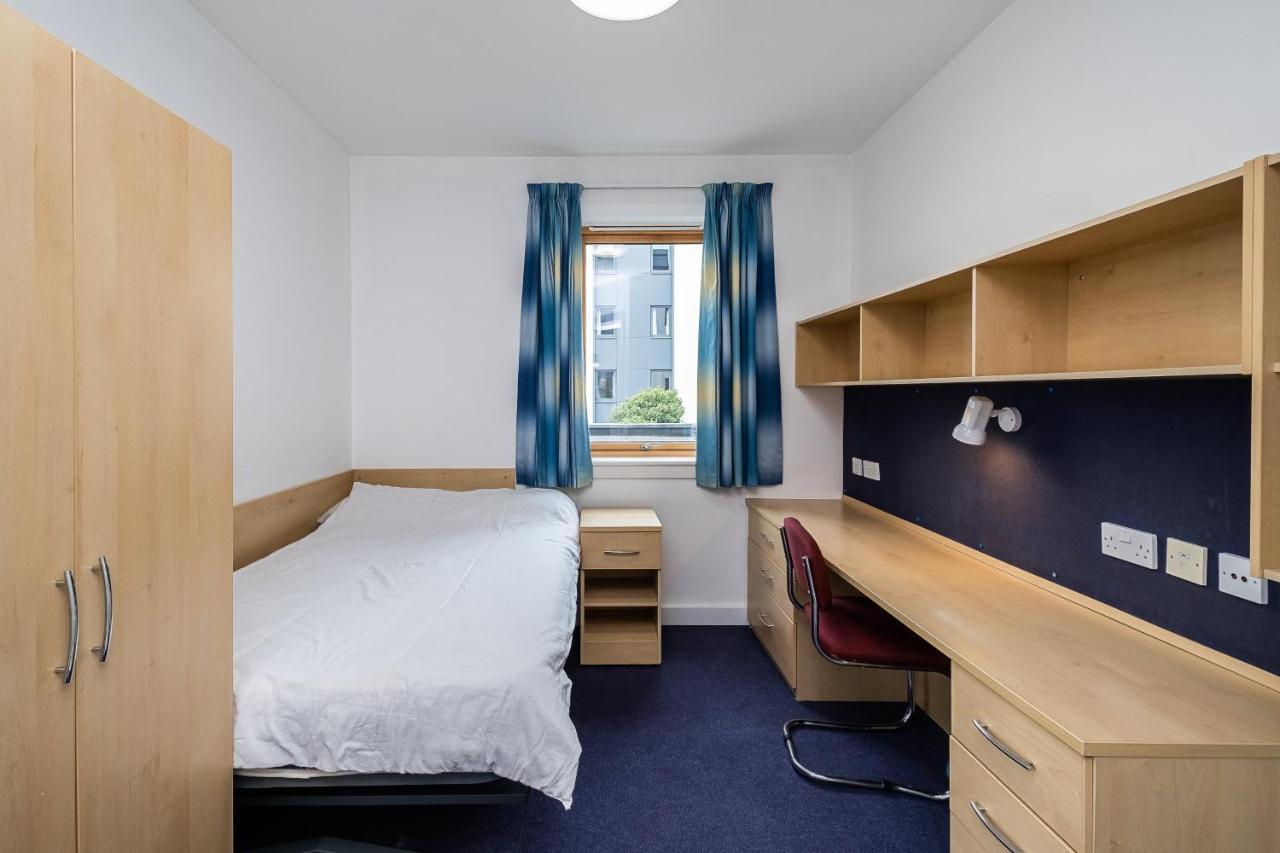 1 Night Free Comfortable Ensuite Rooms, Gillingham - Sk Hoo Exteriér fotografie